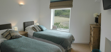 Middle apartment — bedroom